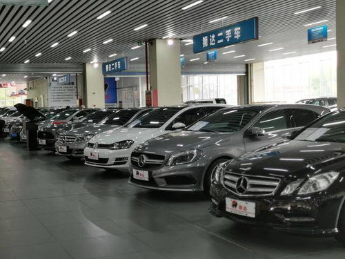 现在年轻人都喜欢买二手车 车商说出原因,后悔刚知道
